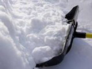 Snow Shoveling Techniques to Prevent Low Back Injuries