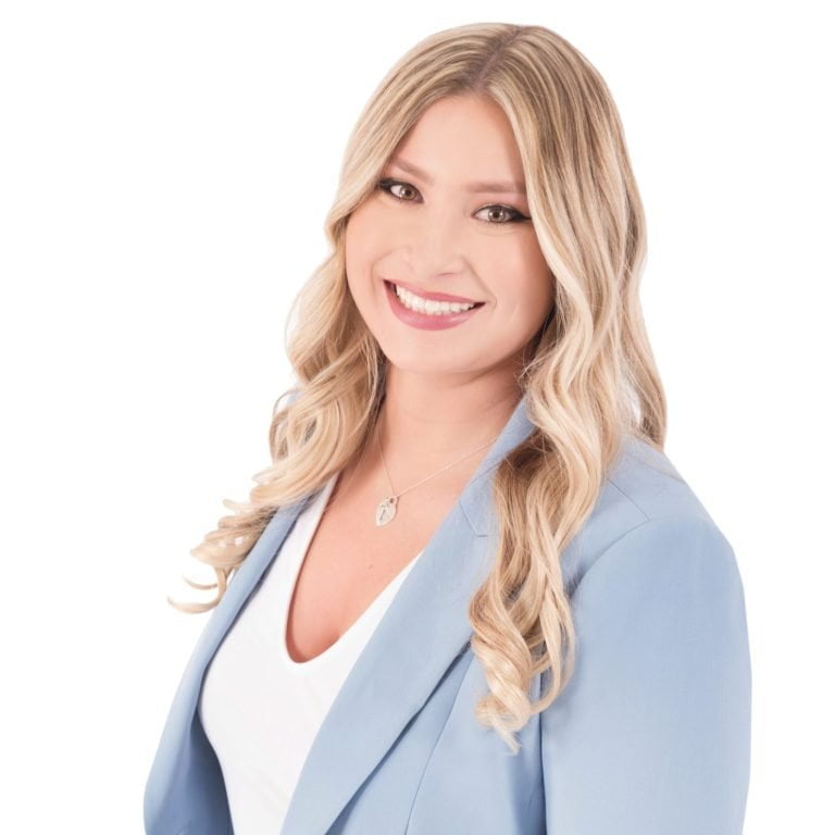 Mullin Group Orangeville Real Estate Orangeville Realtor - Molly Mullin